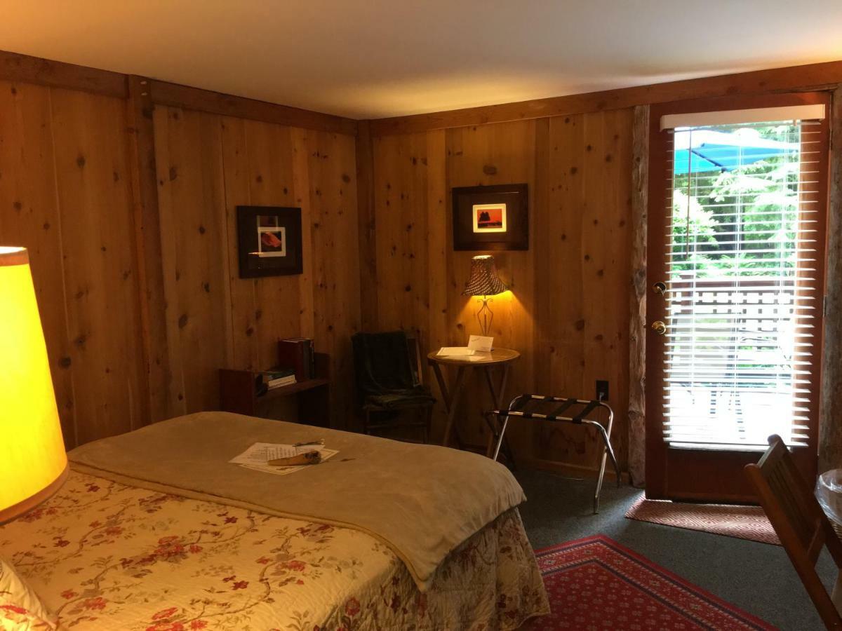 فوركس Manitou Lodge المظهر الخارجي الصورة
