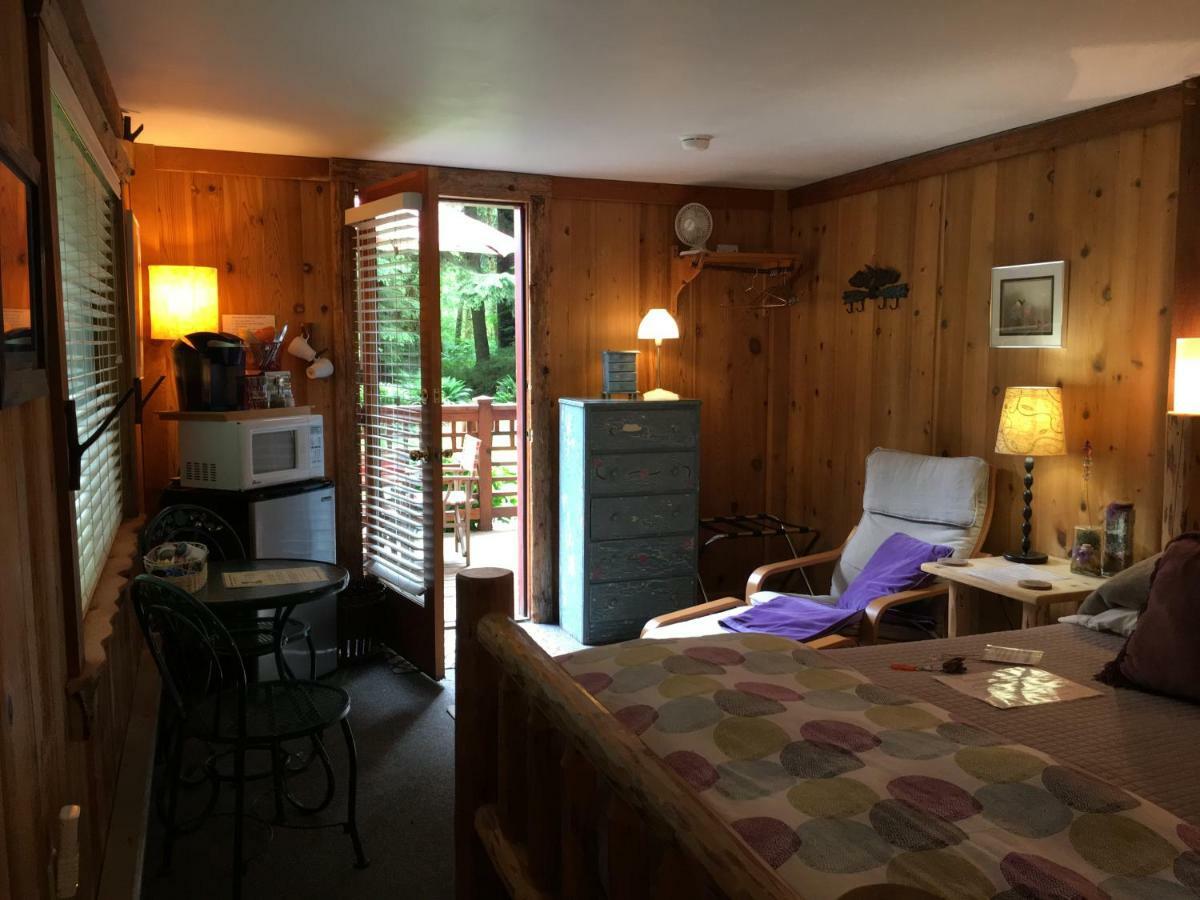 فوركس Manitou Lodge المظهر الخارجي الصورة